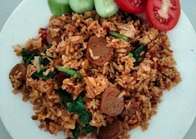 Resep Nasi goreng rumahan oleh Wahidha arrasyid - Cookpad