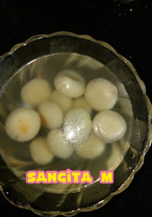 A picture of Rasgulla.