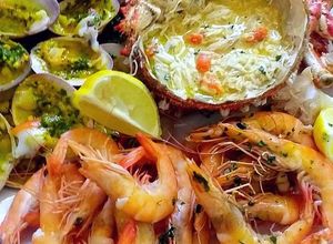 Foto principal de Mariscada de crustáceos y centolla rellena