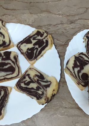 A picture of Marble Cake.