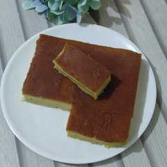 A picture of Bingka Gabin KuKus Karamel.