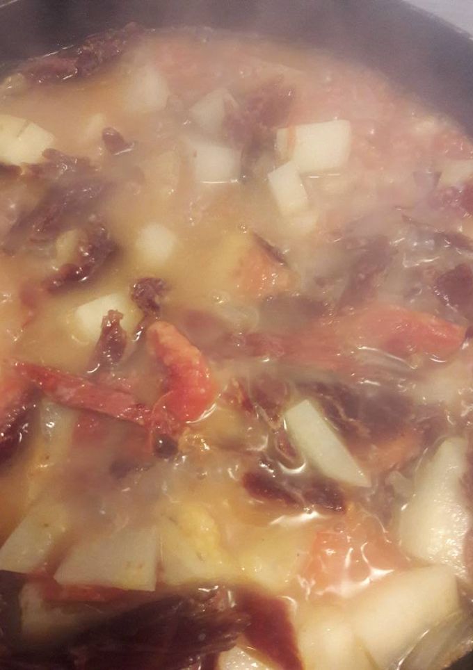 Una foto de Caldillo de machaca