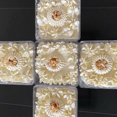 A picture of Ginger biscuits, salted caramel and Rice Krispies cheesecake.