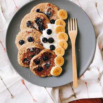 Tortitas de avena y arándanos Receta de Davi_healthy- Cookpad