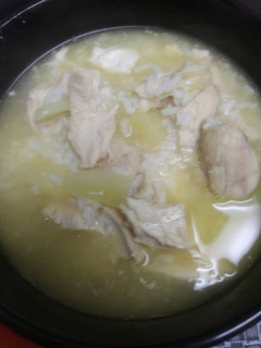 A picture of Chicken and Rice Pineapple Soup.