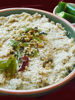 பூசணி விதை சட்னி (poosnai vithai Recipe in Tamil) செய்முறை முக்கிய புகைப்படம்