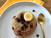 Une photo de bowlcake amande