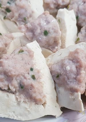 รูปของ เต้าหู้ขาวยัดไส้หมู