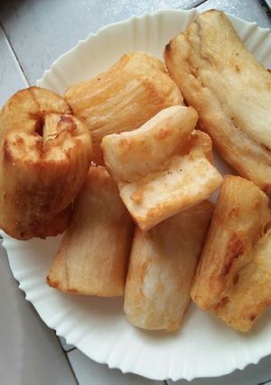 A picture of Fried cassava for breakfast.
