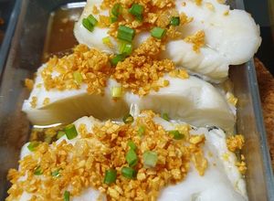 Foto resep Cod fish tabur bawang putih goreng