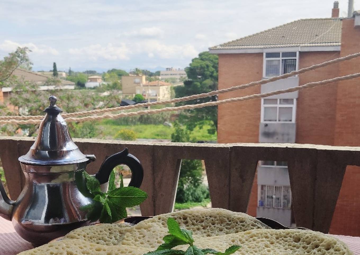 Baghrir (crepe de los mil agujeros)