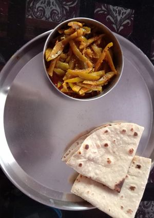 ટીંડોળા નું શાક (Tindalo Shak Recipe in Gujarati) રેસીપી મુખ્ય ફોટો