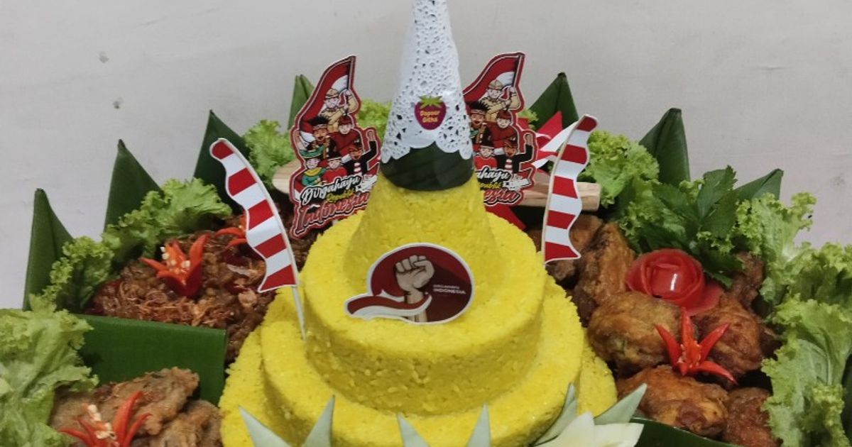 Nasi kuning tumpeng Merdeka