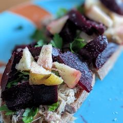 A picture of Beetroot, Mackerel and Apple salad sandwich.