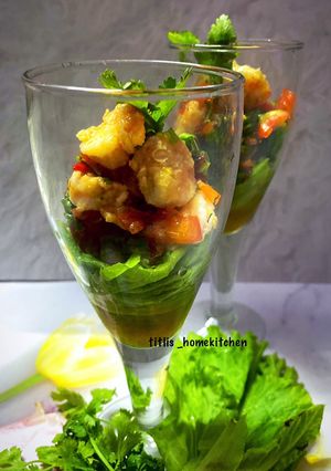 A picture of Spicy Prawn Salad with tomato & coriander dressing.