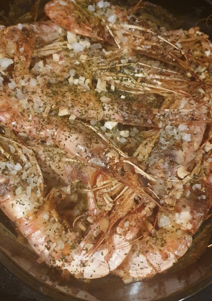 Una foto de Gambones al horno
