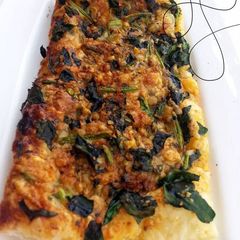 A picture of Spinach Pizza Puff Pastry.