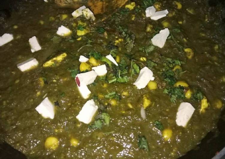 Quick and Easy Corn palak paneer