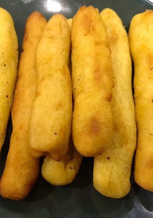 Hình của món Bánh khoai lang 🍠 que.