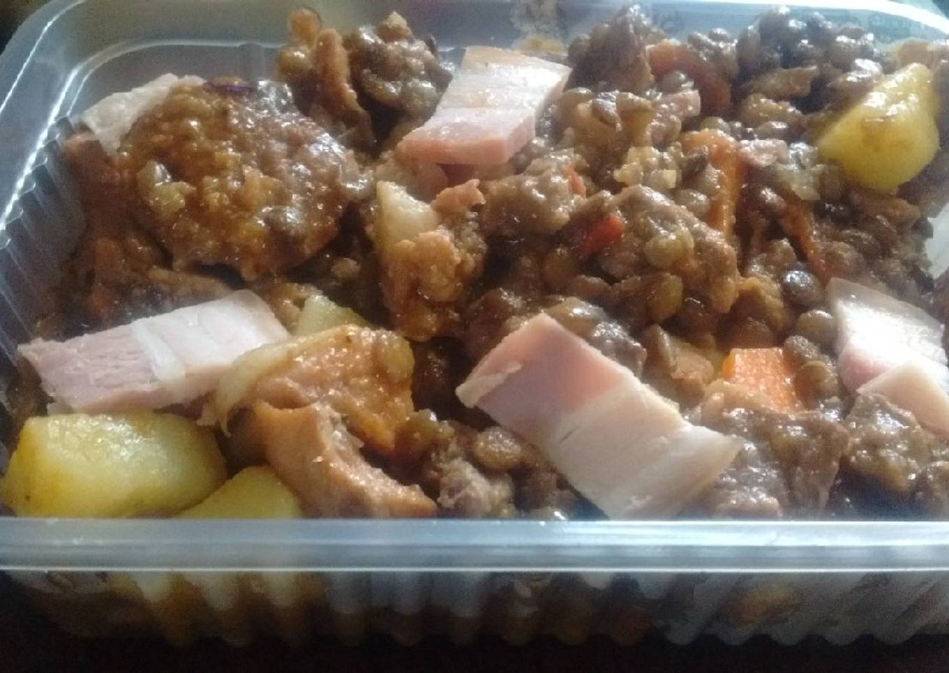 Lentejas a la española