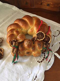 Foto di Ghirlanda di pan brioche 🌷