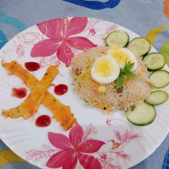 Corn egg fried rice A picture of Corn egg fried rice.