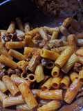 Pasta con salsa con carne