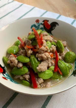 รูปของ ผัดสะตอกะปิหมูสับ 💚