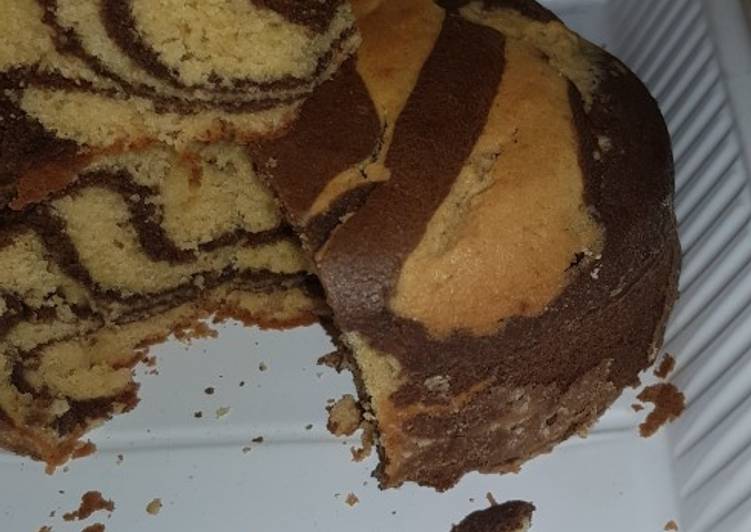 Simple Way to Make Speedy Zebra cake