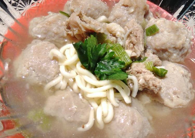 Resep Bakso sapi #homemade pertamaku yang anti gagal yang nikmat