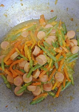 Foto resep Tumis buncis dan wortel bumbu kuning