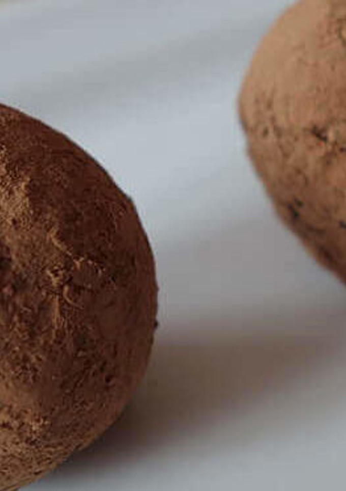 Una foto de Trufas de chocolate veganas