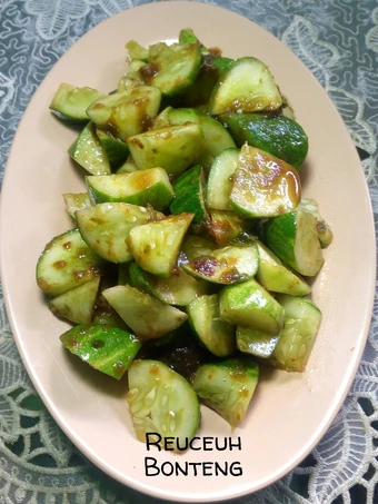 Cara Sederhana Membikin Resep  Reuceuh Bonteng (Timun) yang Bisa Manjain Lidah, Enak Banget