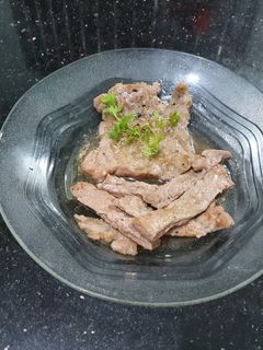 Hình của món SP.0488 - Bò Áp Chảo Cổ Điển.
