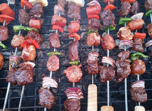 Una foto de Anticuchos