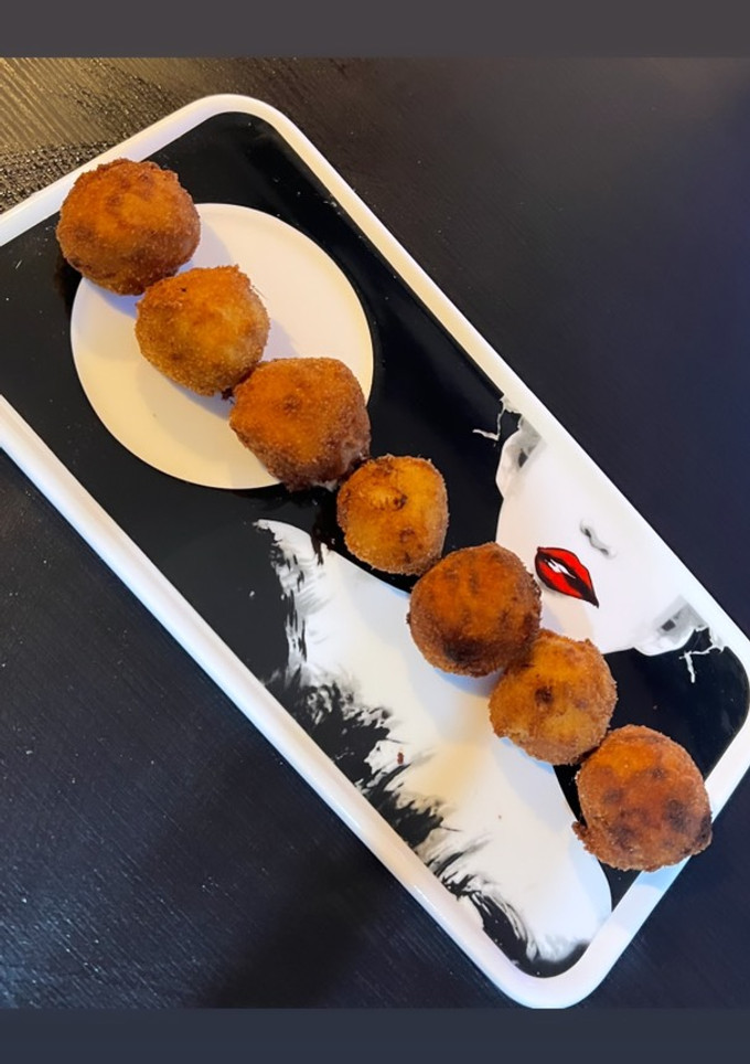Una foto de Croquetas aprovechando lo que sobra de la barbacoa 😋
