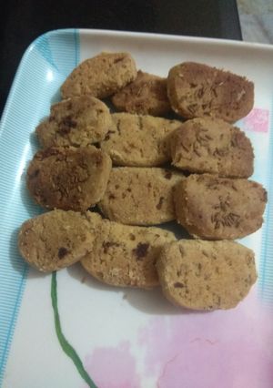 A picture of Jeera biscuit.