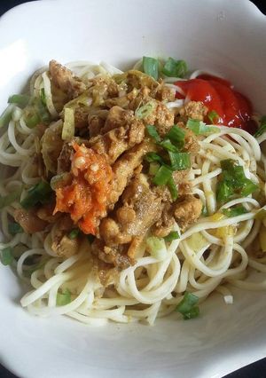 Foto resep Mie ayam kuah kuning