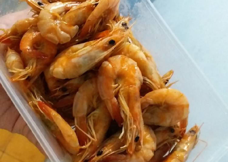 Udang godok asin