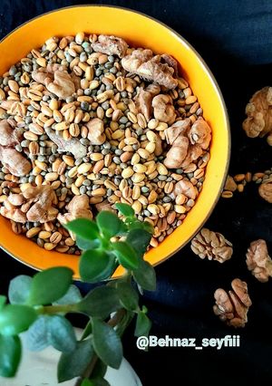 عکسی از دستور گندم برشته و شاهدانه (تنقلات شب یلدا)