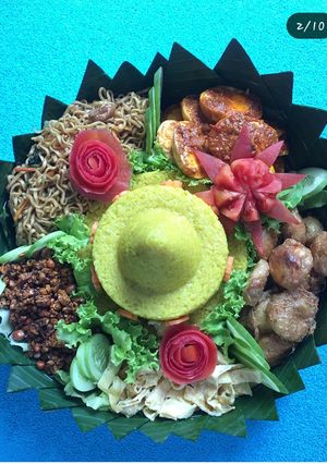 Foto resep Nasi kuning tumpeng