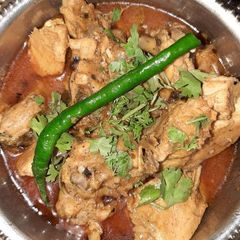 A picture of Pepper chicken.