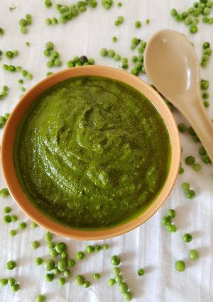 A picture of Manathakkali keerai chuttney/black nightshade leaf chutney.