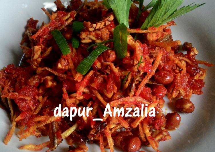 Cara Memasak Sambal Keripeta (kentang,teri,tempe,kacang) yang Lezat