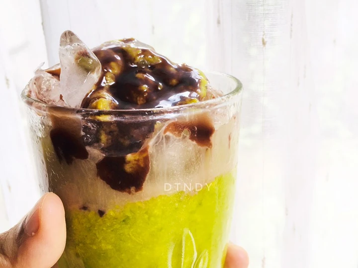 Langkah Mudah untuk Menyiapkan Resep Es Alpucok (Alpukat Kocok) yang Bisa Manjain Lidah Anti Ribet, Uenak Banget