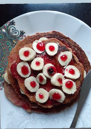 A picture of Vegan gluten free pancakes.