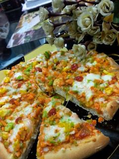 A picture of Pizza.