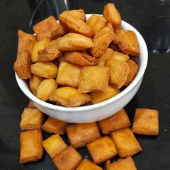 A picture of Shakkarpare /Shankarpali.