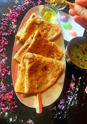 A picture of Puran poli with thandai flavour.