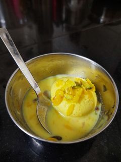 ரஸ மலாய்(rasmalai recipe in tamil) செய்முறை முக்கிய புகைப்படம்